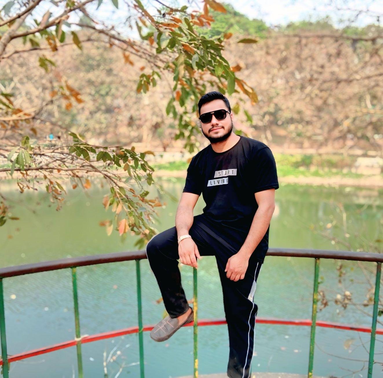 রবিউল ইসলাম 